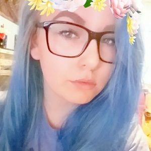 Meet your Posher, Bella